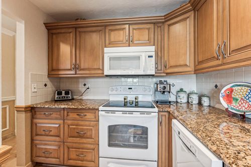 103-1051 Orange Ter 103 Terrace, Delray Beach, FL, 33445 | Card Image
