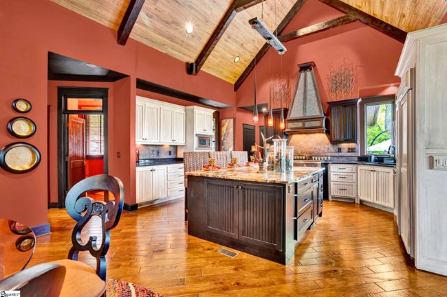2 Sharptop Way, House other with 3 bedrooms, 4 bathrooms and 2 parking in Landrum SC | Image 11