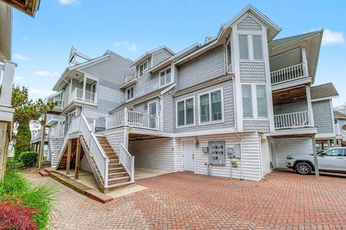 1908 East Dr, Ventnor City, NJ, 08406-1252 | Card Image