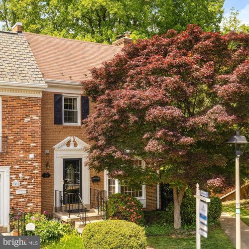 7416 Eldorado St, MCLEAN, VA, 22102-2906 | Card Image