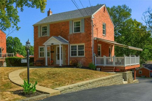 7930 Marmion Dr, Pittsburgh, PA, 15237-2314 | Card Image