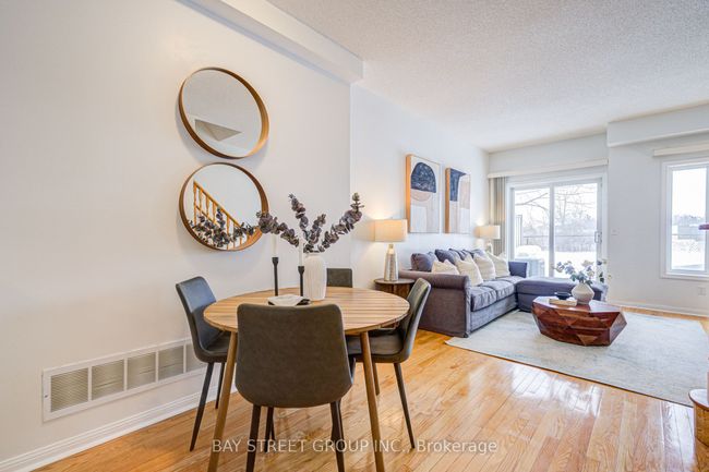 6 - 10 St Moritz Way, Condo with 3 bedrooms, 3 bathrooms and null parking in Markham ON | Image 9