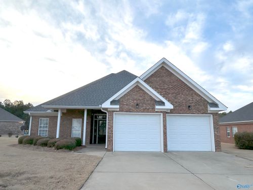 2440 Bluff Haven Ln, Hokes Bluff, AL, 35903-5607 | Card Image