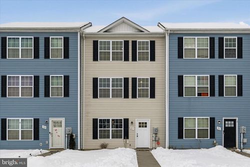 27 Baltic Ct, INWOOD, WV, 25428-1263 | Card Image