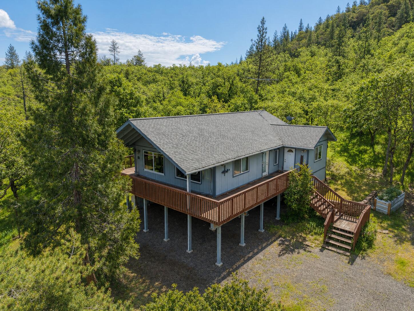 Residential in Shady Cove