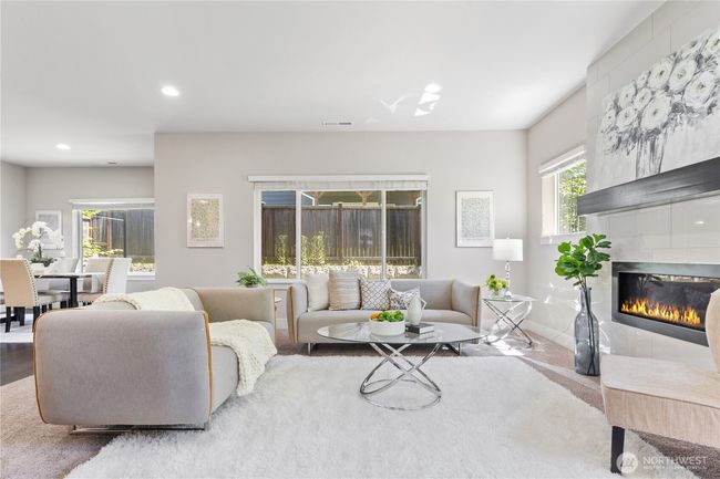 4008 223 Rd Pl Se, House other with 3 bedrooms, 3 bathrooms and 2 parking in Bothell WA | Image 9