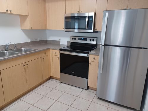 215 Villa Cir, Boynton Beach, FL, 33435-8905 | Card Image