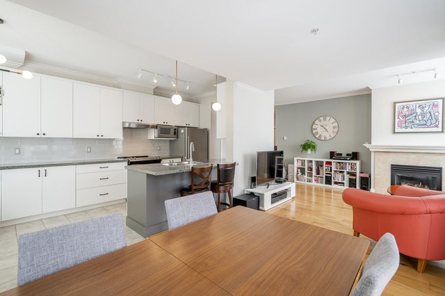 101 - 1551 Foster St, Condo with 1 bedrooms, 1 bathrooms and 1 parking in White Rock BC | Image 11