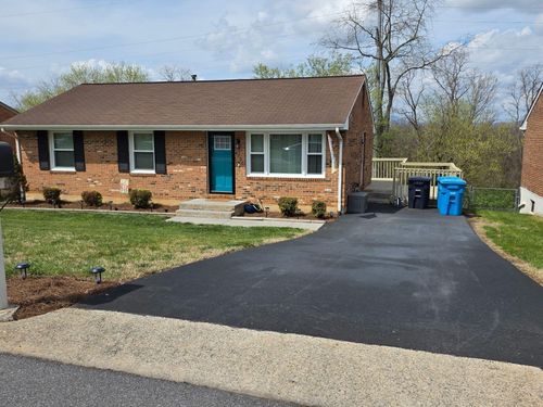 4730 Long Acre Dr, Roanoke, VA, 24019 | Card Image