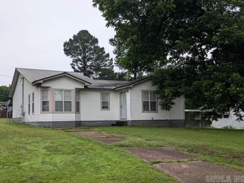 313 N Division St, Morrilton, AR, 72110-2821 | Card Image