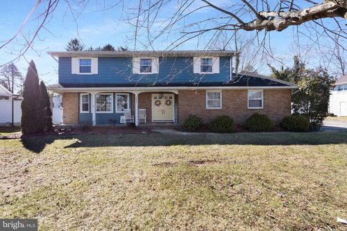 2073 Cottonwood Dr, Vineland, NJ, 08361-8501 | Card Image