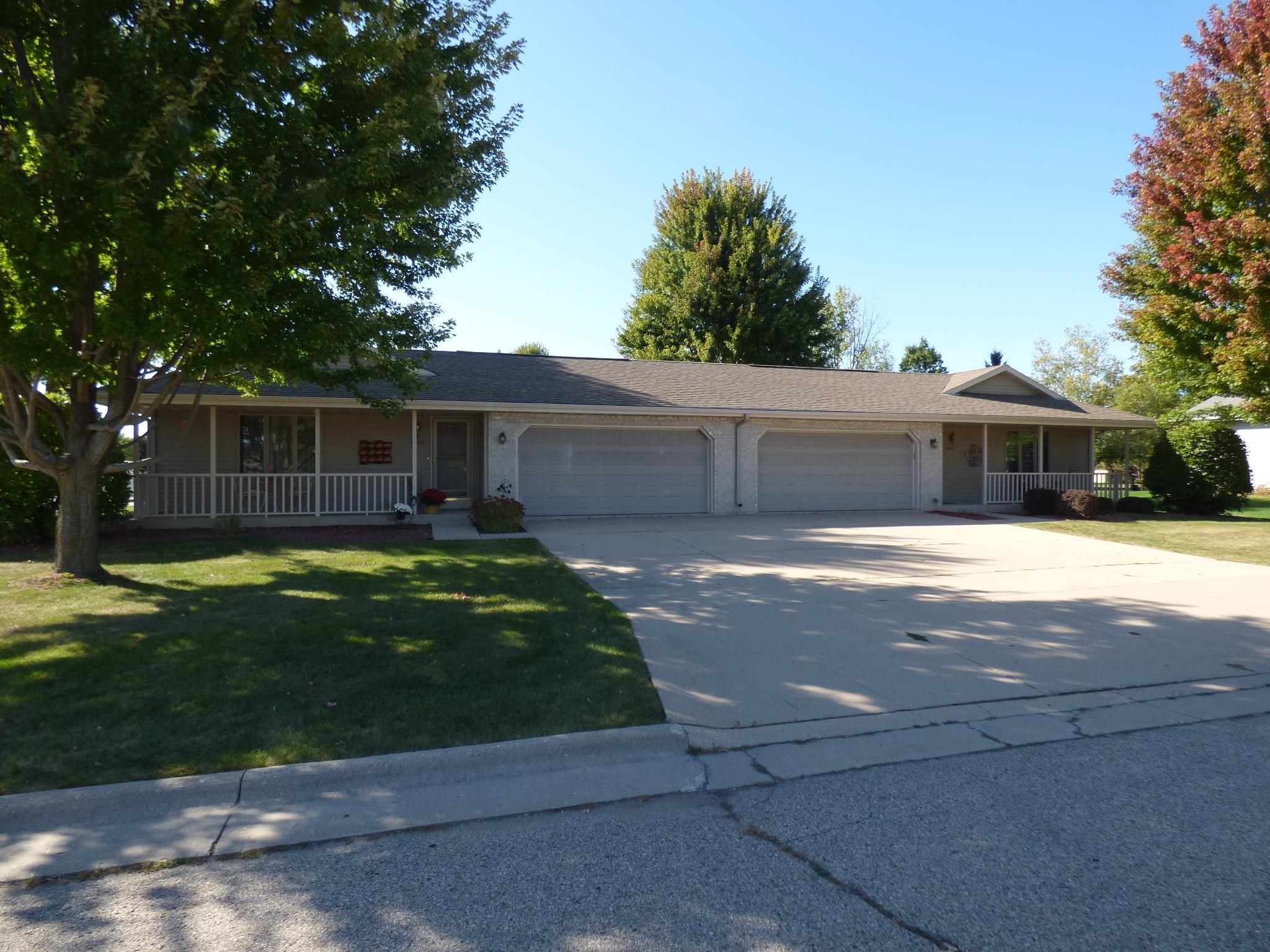Galaxy Dr, Janesville, WI 53546