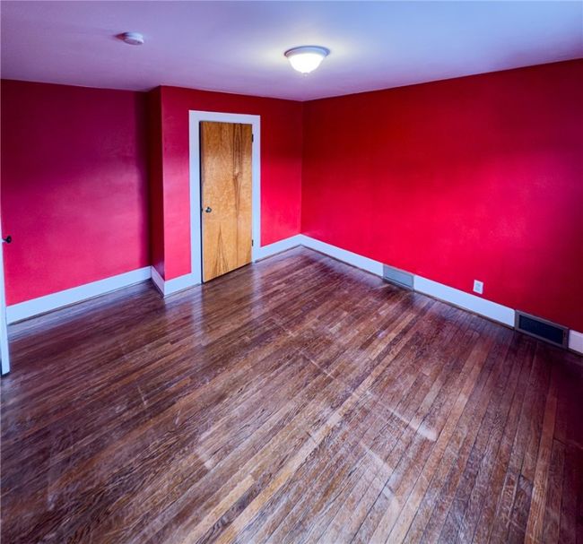 124 E Madison Ave, House other with 4 bedrooms, 2 bathrooms and null parking in Vandergrift PA | Image 13