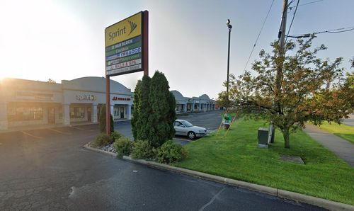 b-20-warehouse-1145 Washington Ave, Holland, MI, 49423-5296 | Card Image