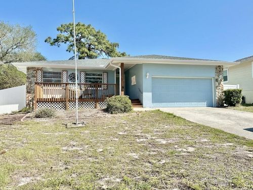 106 Sunrise Dr, PALM HARBOR, FL, 34683-1326 | Card Image