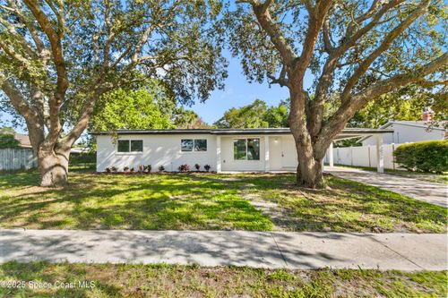 2111 Otterbein Ave, Cocoa, FL, 32926-5742 | Card Image