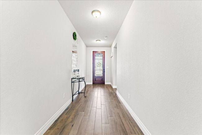 113 Tonkawa Dr, House other with 3 bedrooms, 2 bathrooms and 2 parking in Paige TX | Image 11