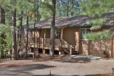 7136 Moon Creek Circle, House other with 3 bedrooms, 2 bathrooms and null parking in Pinetop AZ | Image 1