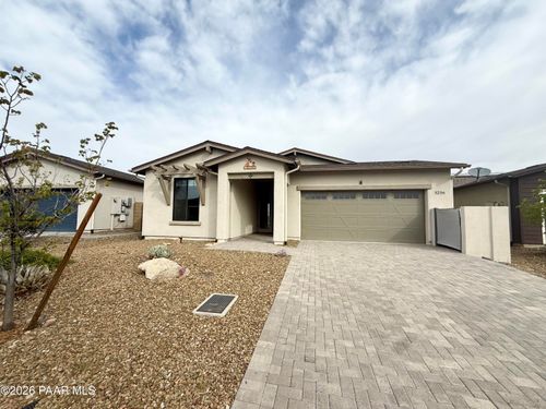 5256 Tranquil Bluff Way, Prescott, AZ, 86301-0114 | Card Image