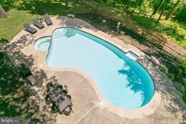 5653 Private Rd, House other with 3 bedrooms, 3 bathrooms and null parking in DOYLESTOWN PA | Image 31