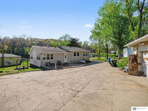 14225 Shongaska Rd, Omaha, NE, 68112-3727 | Card Image