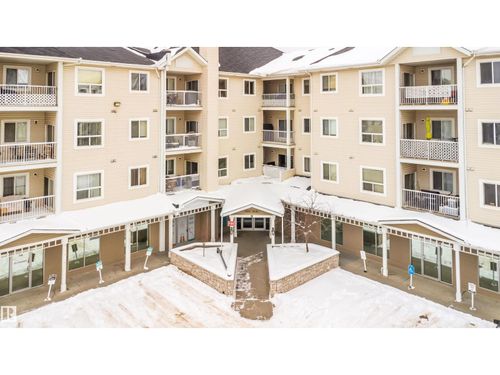 4310 33 St, Stony Plain, AB, T7Z0A8 | Card Image