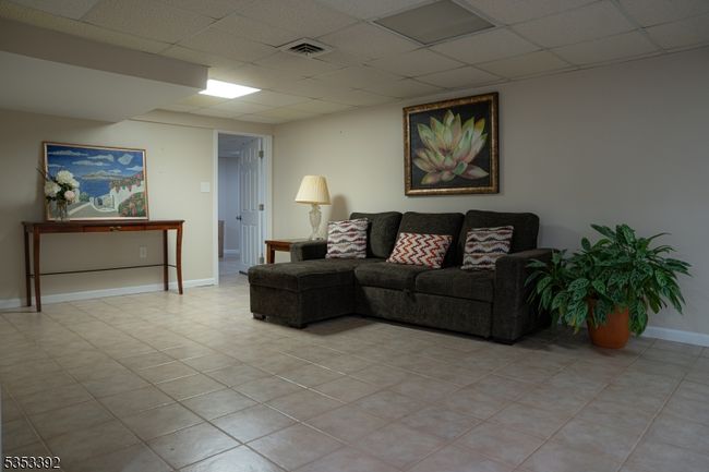 15 Millridge Rd, House other with 3 bedrooms, 2 bathrooms and null parking in Secaucus NJ | Image 21