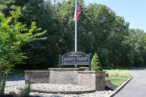 5 Amesworth Ct, Middle Island, NY, 11953-1601 | Card Image