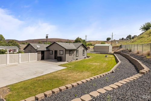 105 Meador St, Asotin, WA, 99402-0150 | Card Image