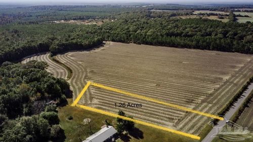 1 Segrest Rd, Milton, FL, 32571 | Card Image