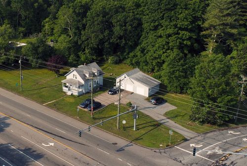 414 Liberty St, Pawcatuck, CT, 06379-1346 | Card Image