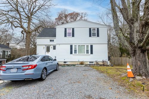 70 Riverside Ave, Attleboro, MA, 02703-4924 | Card Image