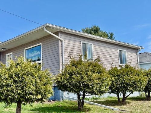 311 7th St, Mattawa, ON, P0H1V0 | Card Image