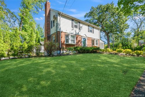 149 Wooleys Ln, Great Neck, NY, 11023-2342 | Card Image