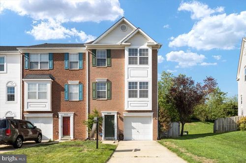 8448 Tackhouse Loop, GAINESVILLE, VA, 20155-2944 | Card Image