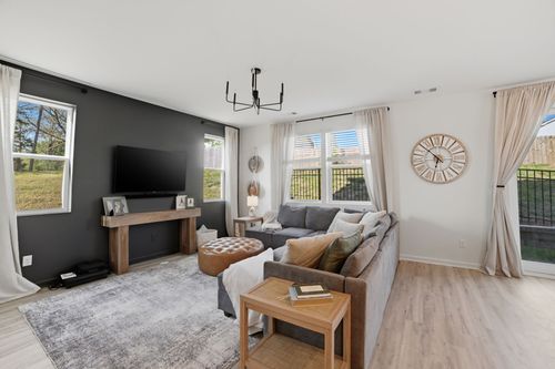 121 Timber Crest Trl, White Bluff, TN, 37187-2200 | Card Image