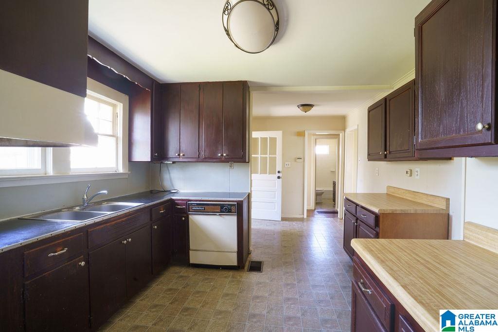 Residential in BESSEMER 4