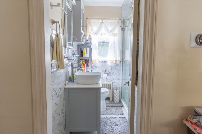 132 Bakers Creek Rd, House other with 4 bedrooms, 1 bathrooms and 2 parking in Warwick RI | Image 9