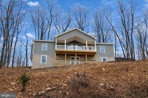 434 Old Oak Ln, FRONT ROYAL, VA, 22630-3277 | Card Image