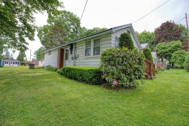 12199 Mantor St, House other with 3 bedrooms, 1 bathrooms and null parking in Conneaut Lake PA | Image 4