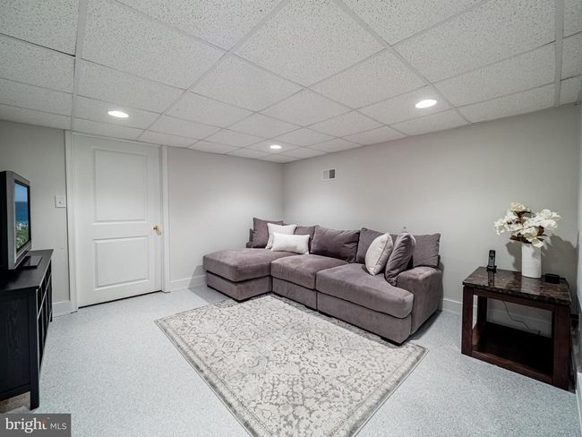 5 Spruce Ave, House other with 4 bedrooms, 3 bathrooms and null parking in BORDENTOWN NJ | Image 28