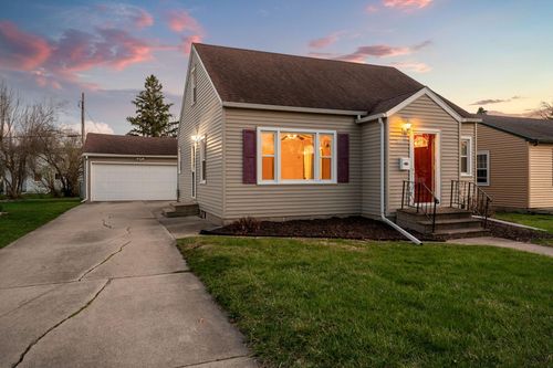 1800 2nd Ave Se, Austin, MN, 55912-4262 | Card Image