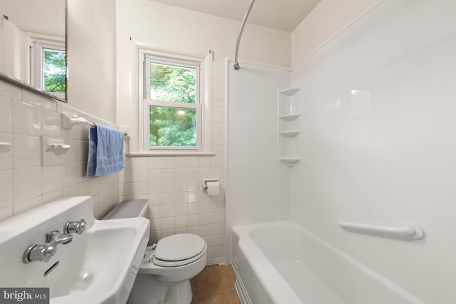 311 S Buckmarsh St, House other with 3 bedrooms, 1 bathrooms and null parking in BERRYVILLE VA | Image 27