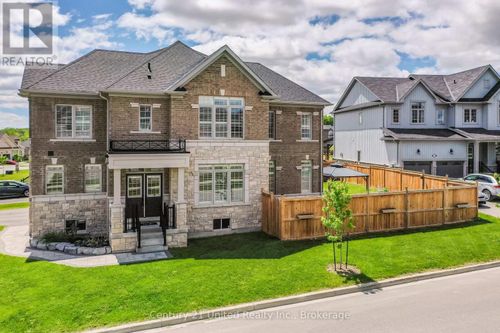 76 Highlands Blvd, Millbrook, ON, L0A1G0 | Card Image