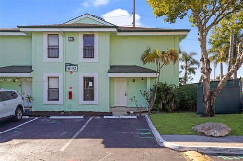 apt-206-4092 N Pine Island Rd, Sunrise, FL, 33351-6516 | Card Image