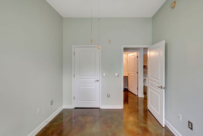 APT-111 - 3000 Vanderbilt Pl, Condo with 2 bedrooms, 2 bathrooms and 2 parking in Nashville TN | Image 20