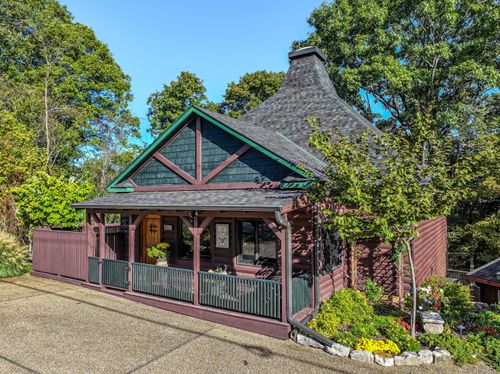 202 Holiday Island Dr, Holiday Island, AR, 72631-4819 | Card Image