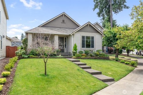 9127 Periwinkle Loop Ne, Lacey, WA, 98516-6404 | Card Image