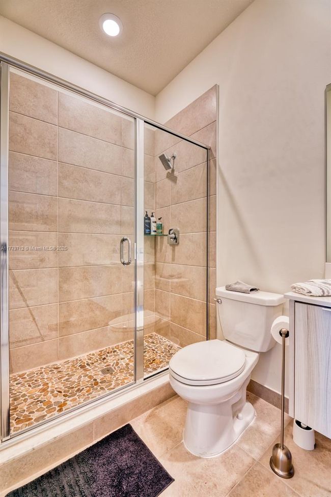 APT-23 - 7831 Nw 104 Th Ave, Condo with 2 bedrooms, 3 bathrooms and null parking in Doral FL | Image 15