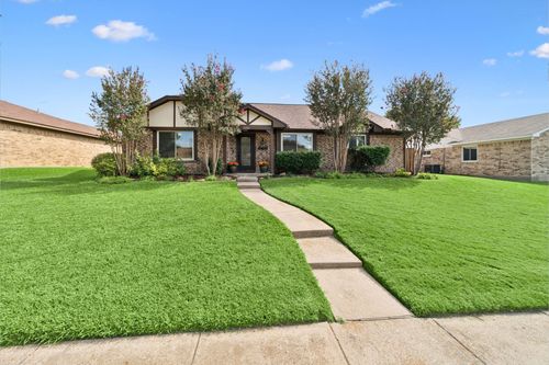 1020 Summertree Cir, Plano, TX, 75025-2561 | Card Image